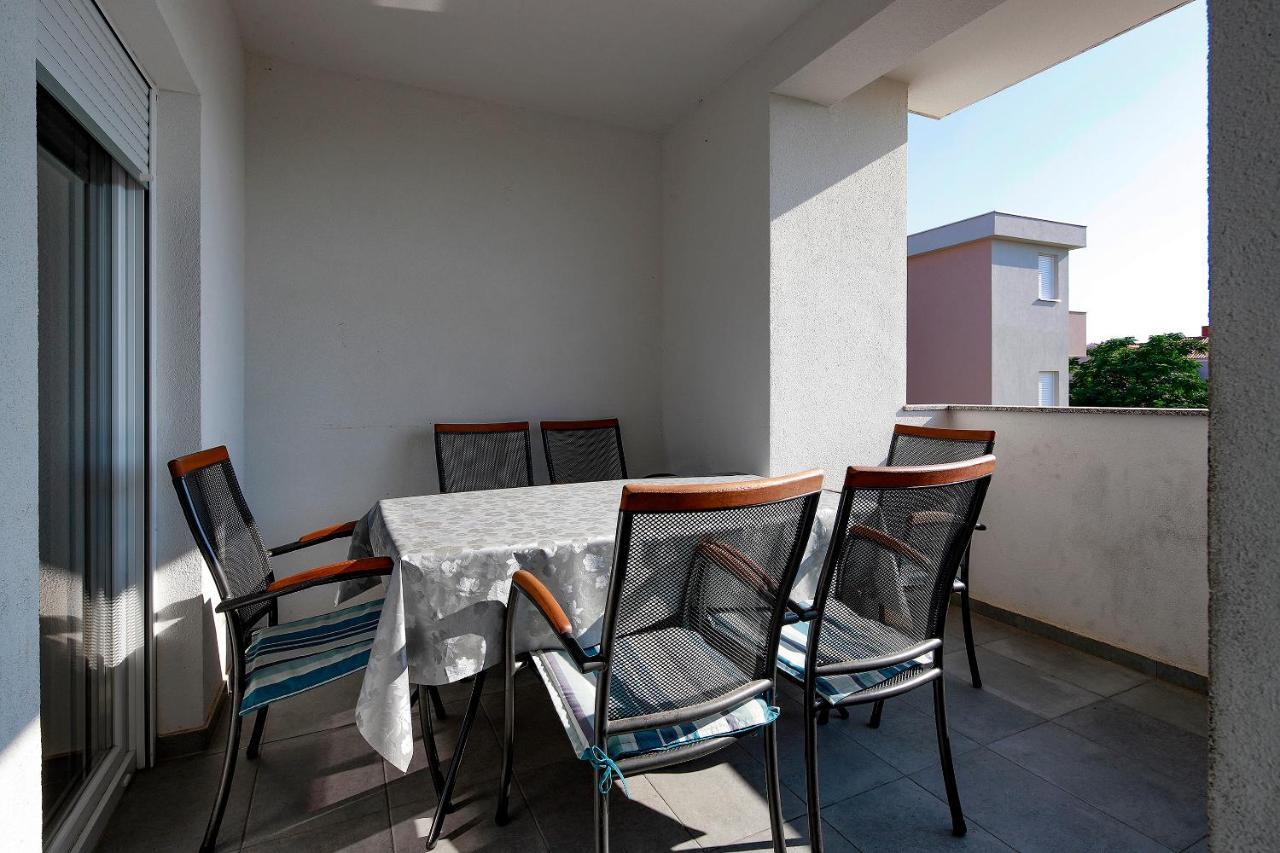 Apartment Dream Novalja Exterior photo